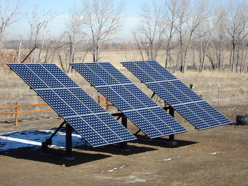 An example of a pole-mounted solar panel system.