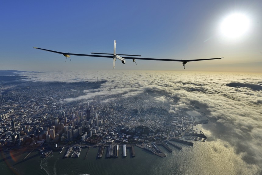 Impulse, the solar plane, in its first leg of the Across America journey, travels from San Francisco to Phoenix.